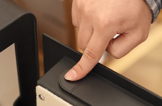 01 Deli ET551 Series Electronic Password Safe Deposit Box